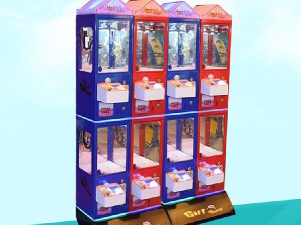 Mini claw machine for kids