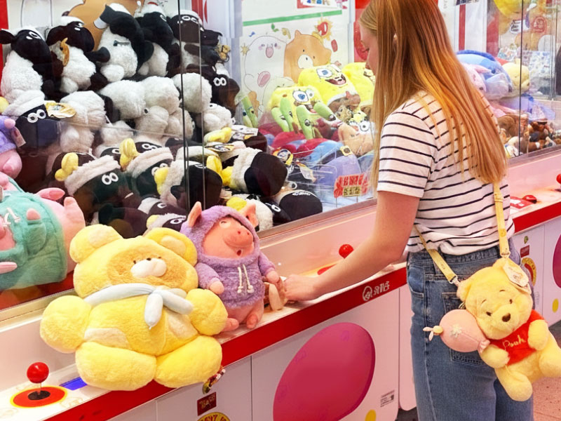 Types of claw machines